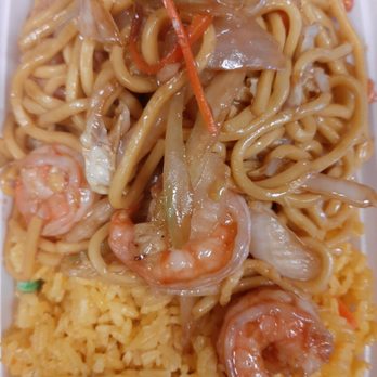 China Buffet - Lo mein - Chinese Near Me - Lewistown, Pennsylvania