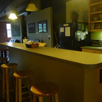 Sweet Peas Hostel - Hostels Near Me - Asheville, North Carolina Sweet Peas Hostel - Hostels Near Me - Asheville, North Carolina