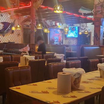 Surfing Crab - Seafood Near Me - Escondido, California