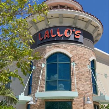Lallo's - the front of the restaurant - Caribbean Near Me - Lauderhill, Florida