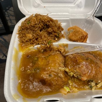 Mon Lung - Shrimp egg foo young lunch special - Chinese Near Me - Chicago, Illinois