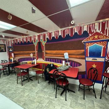 Carnival Delights - Inside dining area - Waffles Near Me - Knoxville, Illinois Carnival Delights - Inside dining area - Waffles Near Me - Knoxville, Illinois