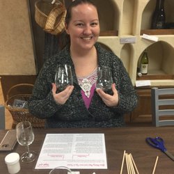 Cravin' Wine - Wine Glass Etching Class w/one glass of wine provided