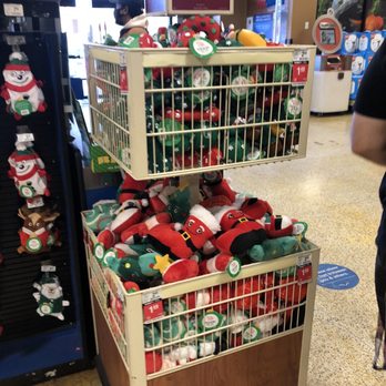 PetSmart Doggie Day Camp - Christmas stuff! - Pet Stores Near Me - Concord, California PetSmart Doggie Day Camp - Christmas stuff! - Pet Stores Near Me - Concord, California