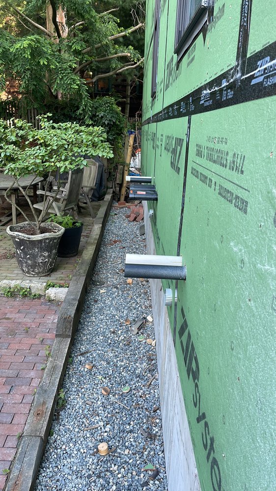 Slide of Pro Plumbers