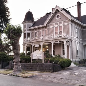 Benjamin Young Inn - Bed & Breakfast Near Me - Astoria, Oregon Benjamin Young Inn - Bed & Breakfast Near Me - Astoria, Oregon