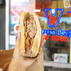 Famous Chicago Italian Beef Sandwich