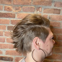 The ultimate accessory, your hair. Nothing does it like a fun cut!
Cut by Audra