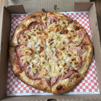 Last Lap - 12 inch Hawaiian pizza. - Pizza Near Me - Cornelius, Oregon Last Lap - 12 inch Hawaiian pizza. - Pizza Near Me - Cornelius, Oregon