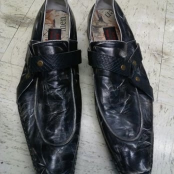 Thrift Town - Some badassery i found in the Mens shoes size 13 Itialian leather - Used, Vintage & Consignment Near Me - Sacramento, California Thrift Town - Some badassery i found in the Mens shoes size 13 Itialian leather - Used, Vintage & Consignment Near Me - Sacramento, California