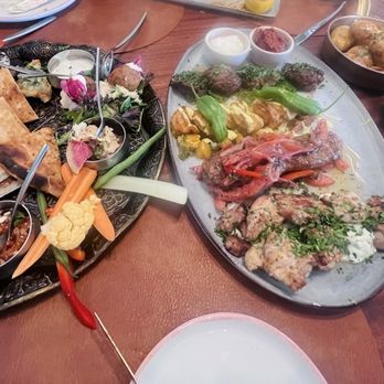 Alora Social - Alora sampler Izgara Ailet - Mediterranean Near Me - San Ramon, California Alora Social - Alora sampler Izgara Ailet - Mediterranean Near Me - San Ramon, California