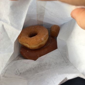 Hanks Donuts - Glazed, cinnamon roll, & free donut holes! - Donuts Near Me - Lake Charles, Louisiana