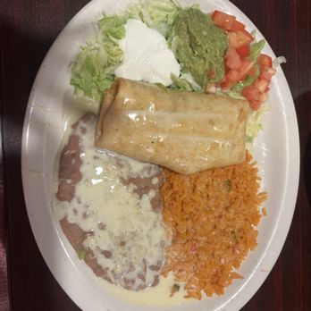 El Chingon Mexican Grill - Chicken chimichanga - Mexican Near Me - Bonifay, Florida El Chingon Mexican Grill - Chicken chimichanga - Mexican Near Me - Bonifay, Florida