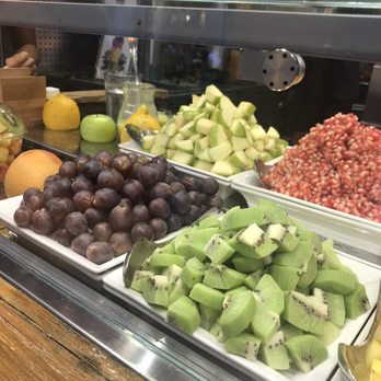 Frulalà Fruit Bar - Cocktail Bars Near Me - Venezia, VE Frulalà Fruit Bar - Cocktail Bars Near Me - Venezia, VE