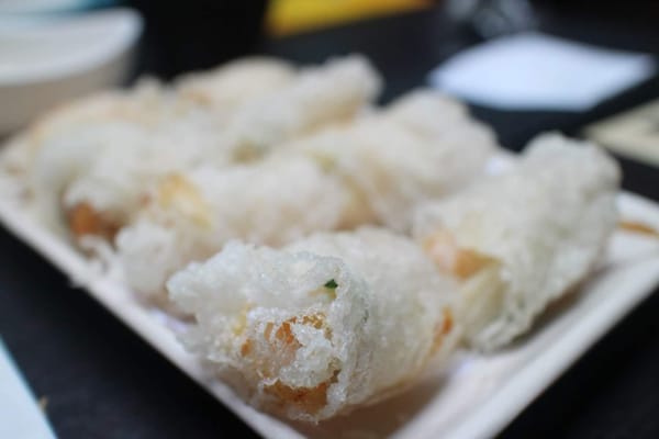 Lunasia Pasadena - MOVED TO NEW LOCATION AT COLORADO AND LAKE by null