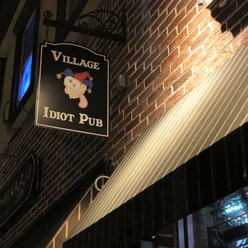 Village Idiot Pub - Patchogue - I clearly stated that i would come back or write a review.. because i just couldn't believe it. (also didn't want to forget the place). - Sports Bars Near Me - Patchogue, New York