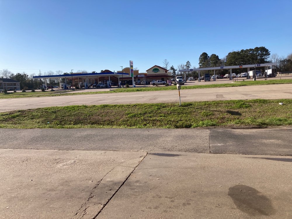 PANOLA PINES PLAZA Updated October 2024 2360 Se Lp, Carthage, Texas