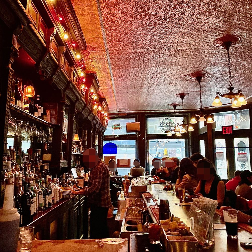 Fanelli's Cafe - bar - American Near Me - New York, New York