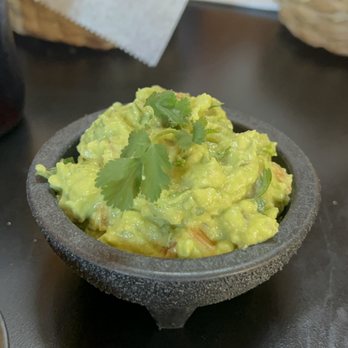 Gish Bac Restaurant - Guacamole Tradicional - Mexican Near Me - Los Angeles, California Gish Bac Restaurant - Guacamole Tradicional - Mexican Near Me - Los Angeles, California