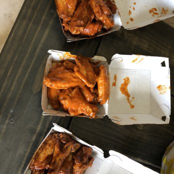 Buffalo Wild Wings - Hot BBQ, Hot, and Caribbean jerk, super yummy - Sports Bars Near Me - Saint Robert, Missouri