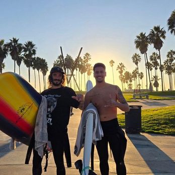 Aloha Brothers Surf Lessons - Surfing Near Me