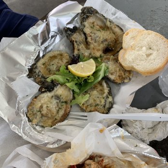 J's Seafood Dock - Charbroiled Oysters - Seafood Near Me - New Orleans, Louisiana