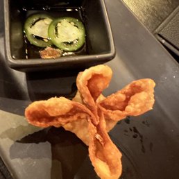Appetizer (shared plate) special wonton Appetizer (shared plate) special wonton