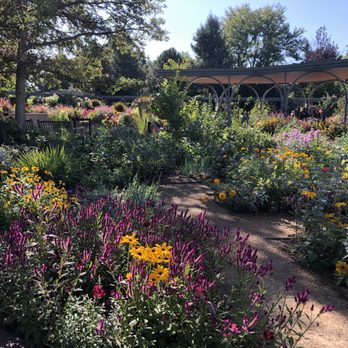 Denver Botanic Gardens - Gorgeous, restful, just about perfect. - Botanical Gardens Near Me - Denver, Colorado Denver Botanic Gardens - Gorgeous, restful, just about perfect. - Botanical Gardens Near Me - Denver, Colorado