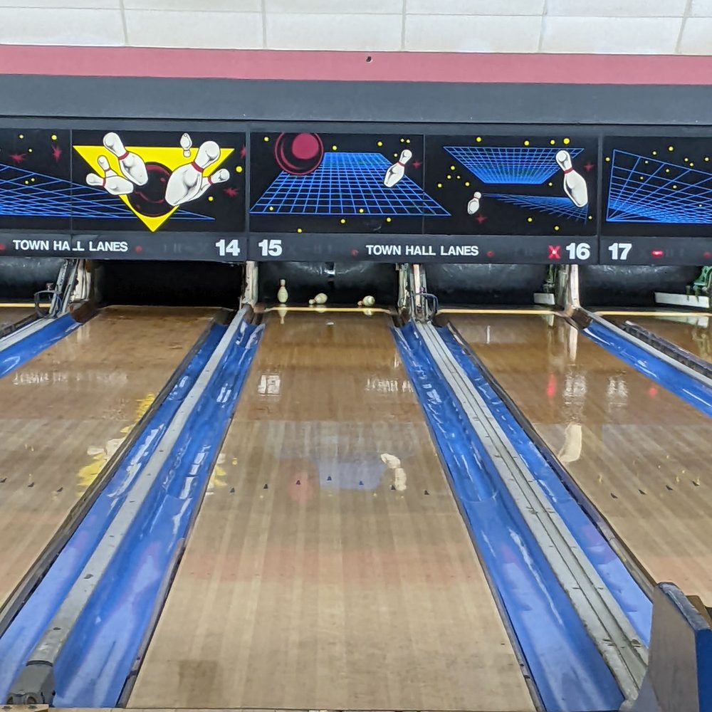 Town Hall Lanes - Lane 15 is broke! - Bowling Near Me - Johnston, Rhode Island