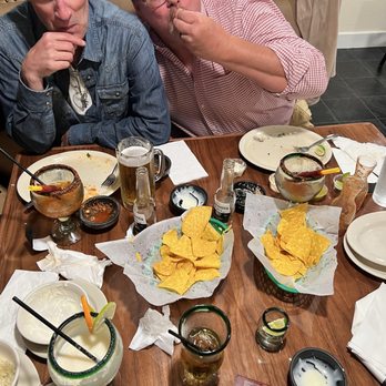 El Mezcal - Empty plates great food - Mexican Near Me - Fayetteville, Arkansas El Mezcal - Empty plates great food - Mexican Near Me - Fayetteville, Arkansas
