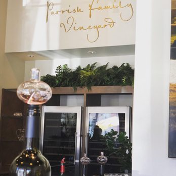 Parrish Family Vineyard - Wine Tasting Room Near Me - Paso Robles, California Parrish Family Vineyard - Wine Tasting Room Near Me - Paso Robles, California