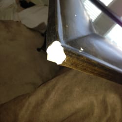 All 4 corners of a large full length mirror look just like this. EZ MOVERS PACKED THIS ITEM!