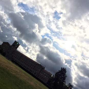 Saint Edward State Park - It stayed there on the top of the building for 10 minutes and it didn't move - Parks Near Me - Kenmore, Washington Saint Edward State Park - It stayed there on the top of the building for 10 minutes and it didn't move - Parks Near Me - Kenmore, Washington