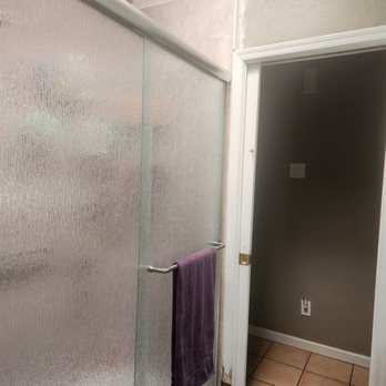 Dreamstyle Remodeling - Pocket door trapped by shower pan/wall - General Contractors Near Me Dreamstyle Remodeling - Pocket door trapped by shower pan/wall - General Contractors Near Me