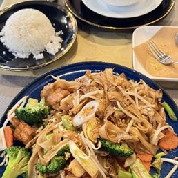 Pad See Ew