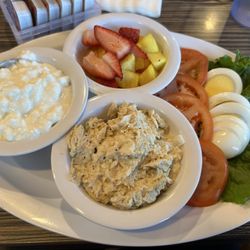 Gillespie Field Cafe - Protein Plate
