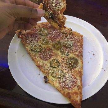 New York Pizza - Pepperoni and jalapeños - Pizza Near Me - New Orleans, Louisiana New York Pizza - Pepperoni and jalapeños - Pizza Near Me - New Orleans, Louisiana