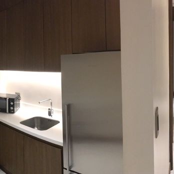 The Quest Hotel - Kitchen - Hotels Near Me - Clark Freeport Zone, PAM