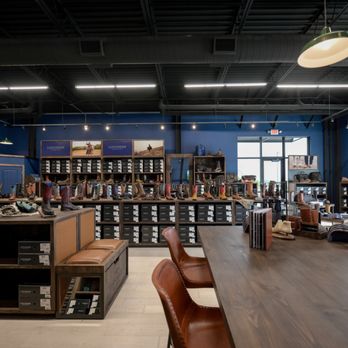 Lucchese - Shoe Stores Near Me - Willow Park, Texas