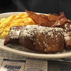 Hilary's Restaurant & Royal Deli - Cheesy eggs with bacon and French toast