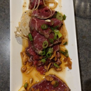 Guu Original Thurlow - Beef Tataki (with fried garlic pieces to die for!) - Japanese Near Me - Vancouver, British Columbia Guu Original Thurlow - Beef Tataki (with fried garlic pieces to die for!) - Japanese Near Me - Vancouver, British Columbia