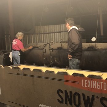 Snow's BBQ - Barbeque Near Me - Lexington, Texas Snow's BBQ - Barbeque Near Me - Lexington, Texas