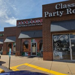Capriccios Italian Restaurant - Pizza