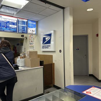 US Post Office - Post Offices Near Me - Shawnee, Kansas US Post Office - Post Offices Near Me - Shawnee, Kansas