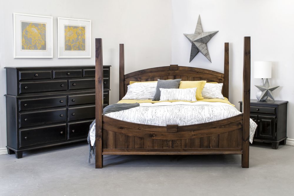 MUNRO’ FURNISHINGS Updated September 2024 526 Bryne Drive, Barrie