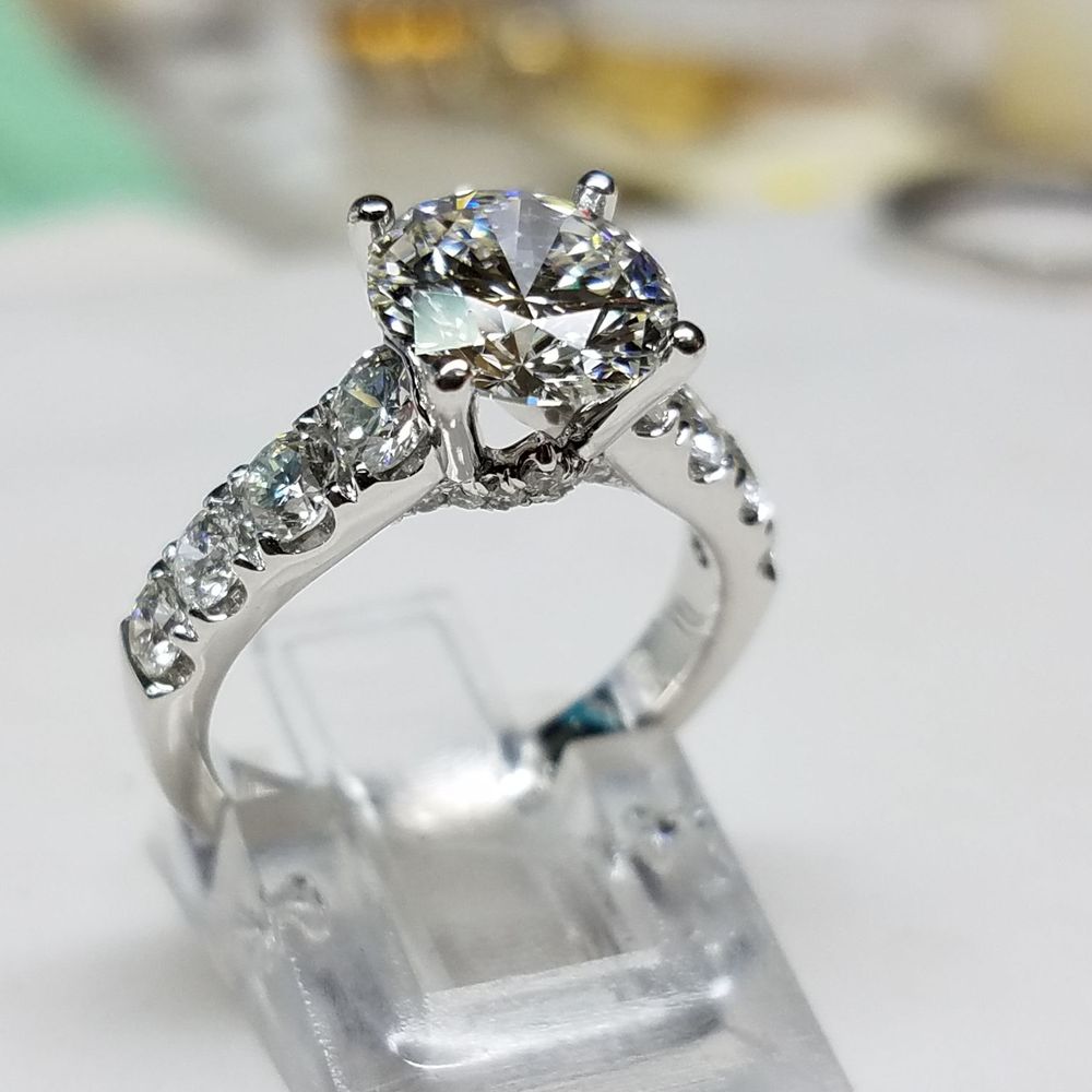 Top 10 Best Jewelry in Oakland, CA Last Updated August 2021 Yelp