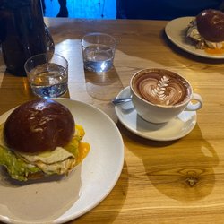 BTB Kirribilli - B&E roll and Cappuccino