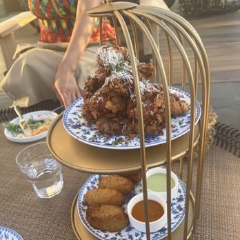 Hudson VU - The Bridcage - Lounges Near Me - New York, New York