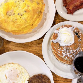 Original Pancake House - Blueberry Pancakes , Sausage And Eggs, - Breakfast & Brunch Near Me - Champaign, Illinois Original Pancake House - Blueberry Pancakes , Sausage And Eggs, - Breakfast & Brunch Near Me - Champaign, Illinois