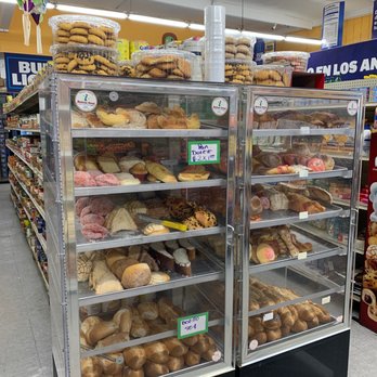 El Mercado Market - Pan Dulce - Mexican Near Me - Los Angeles, California El Mercado Market - Pan Dulce - Mexican Near Me - Los Angeles, California